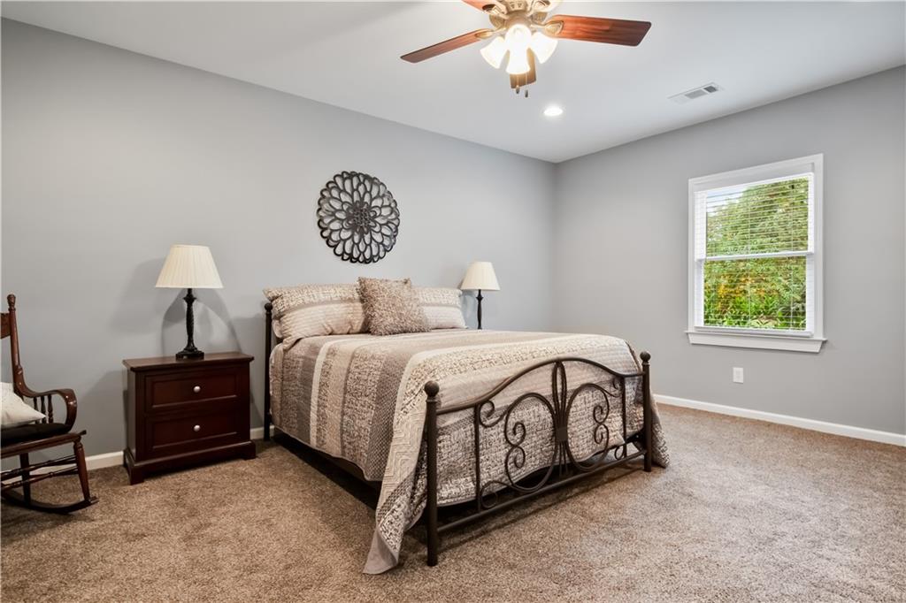 105 Fairway View Crossing