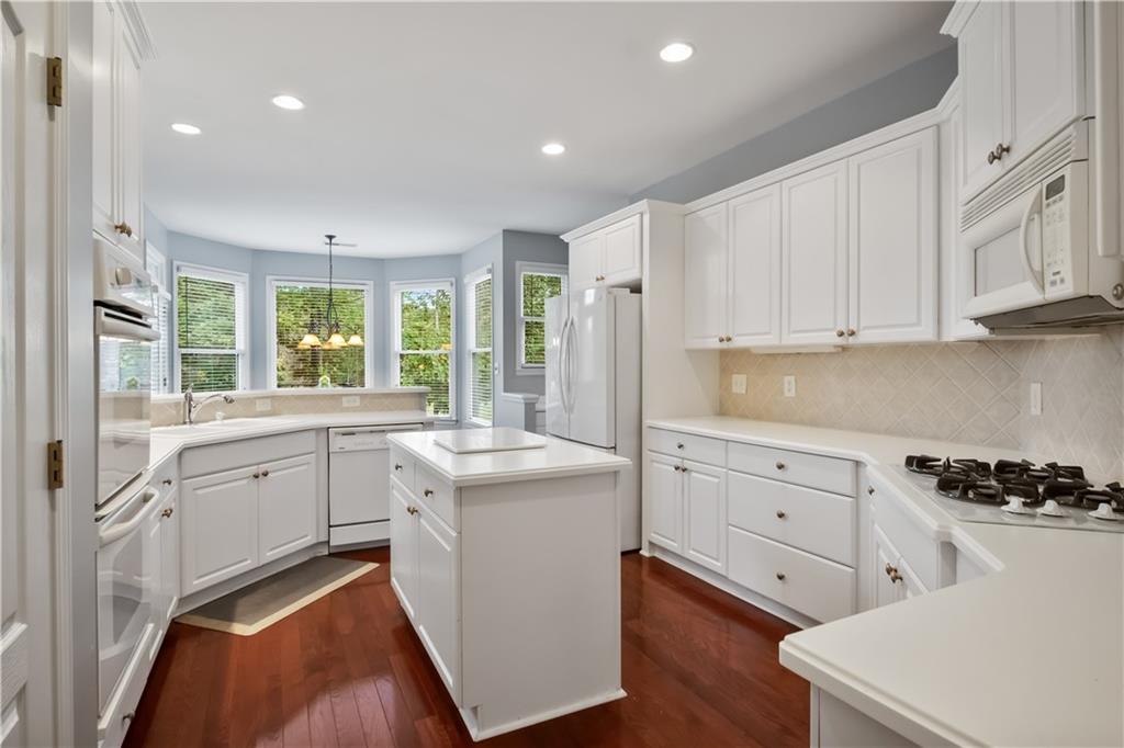 105 Fairway View Crossing