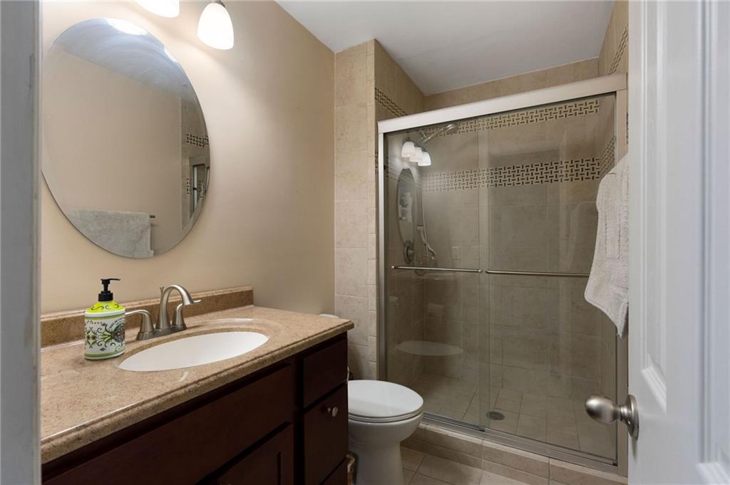 32 Mountain View Court