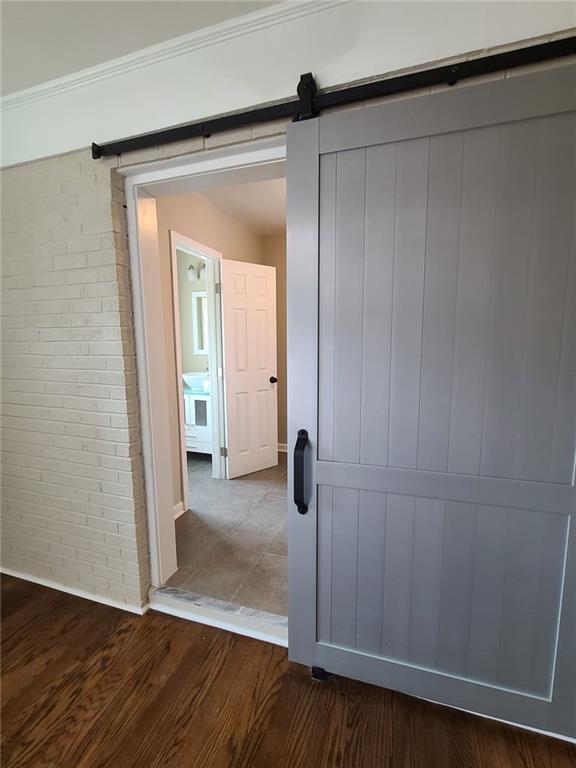 1800 PINEDALE Drive NW