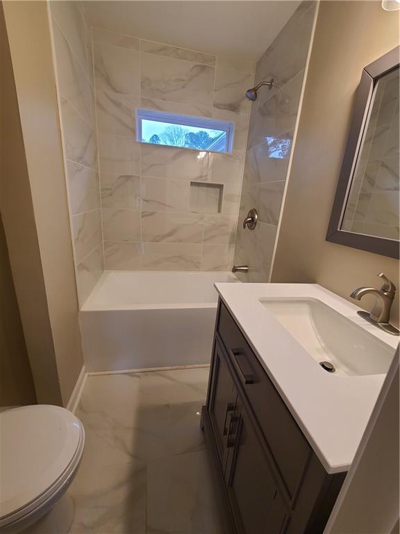 1800 PINEDALE Drive NW