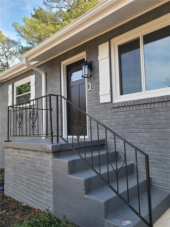 1800 PINEDALE Drive NW