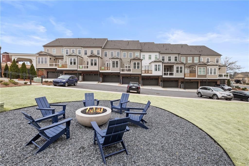 4213 Legacy Lane Unit 32