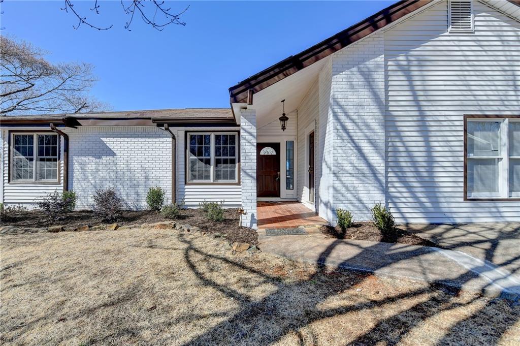 2762 Inverloch Circle