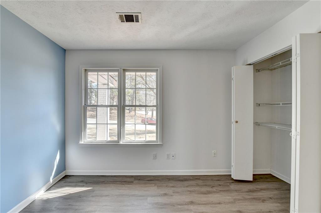 2762 Inverloch Circle