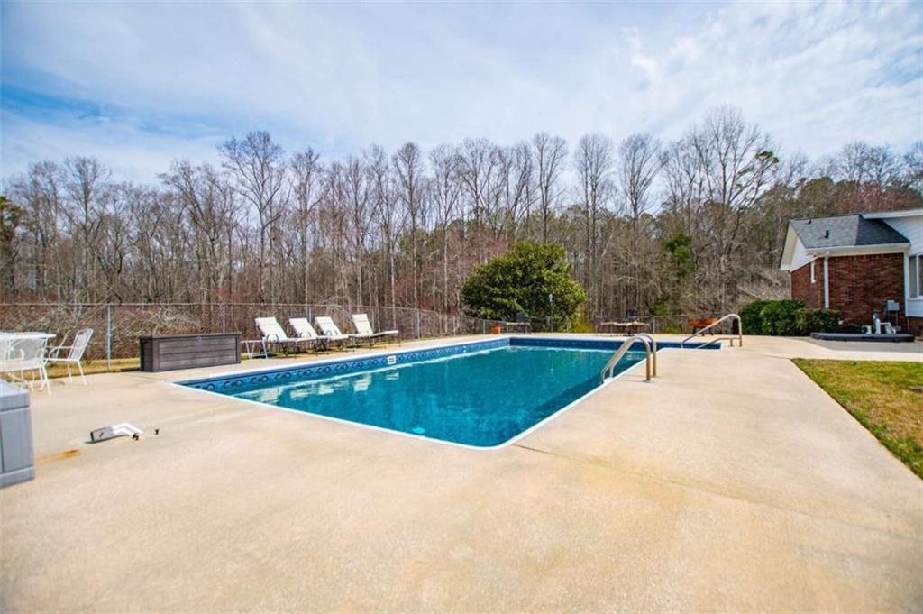 300 Little Vine Church Road