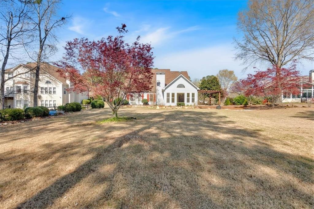 2445 Ridgelake Drive