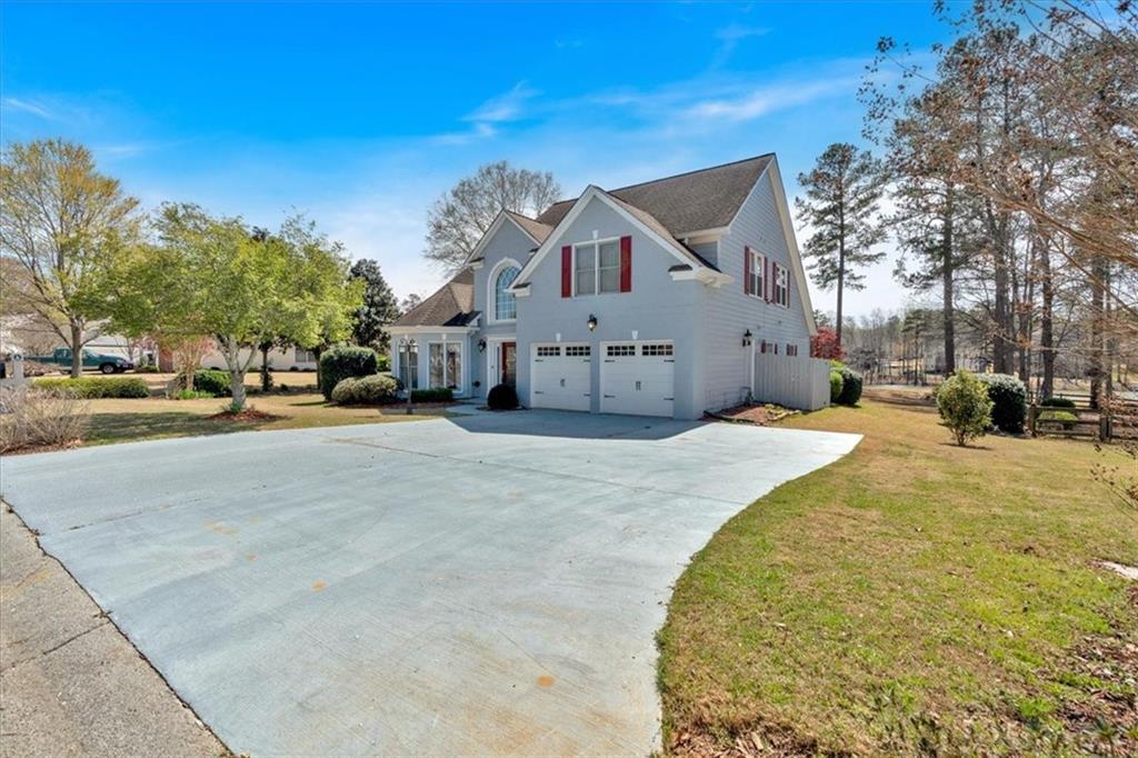 2445 Ridgelake Drive