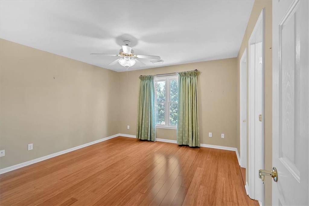 2445 Ridgelake Drive