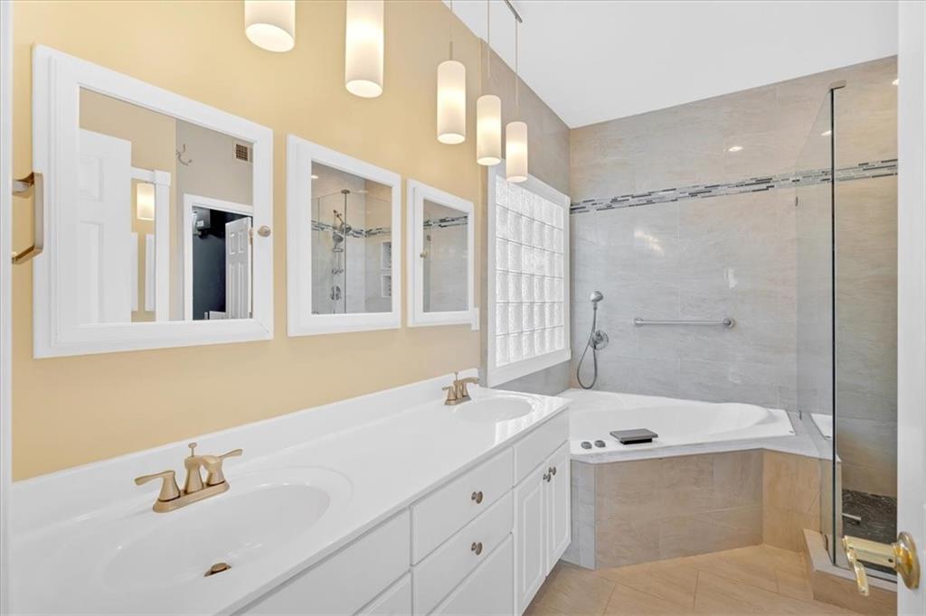 2445 Ridgelake Drive