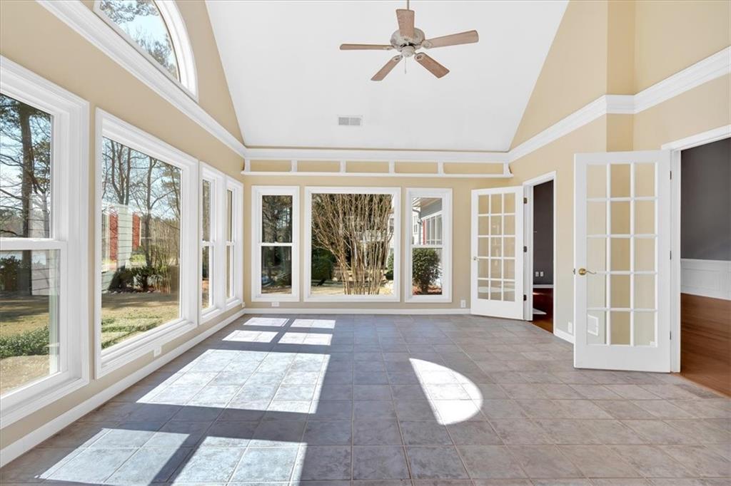 2445 Ridgelake Drive