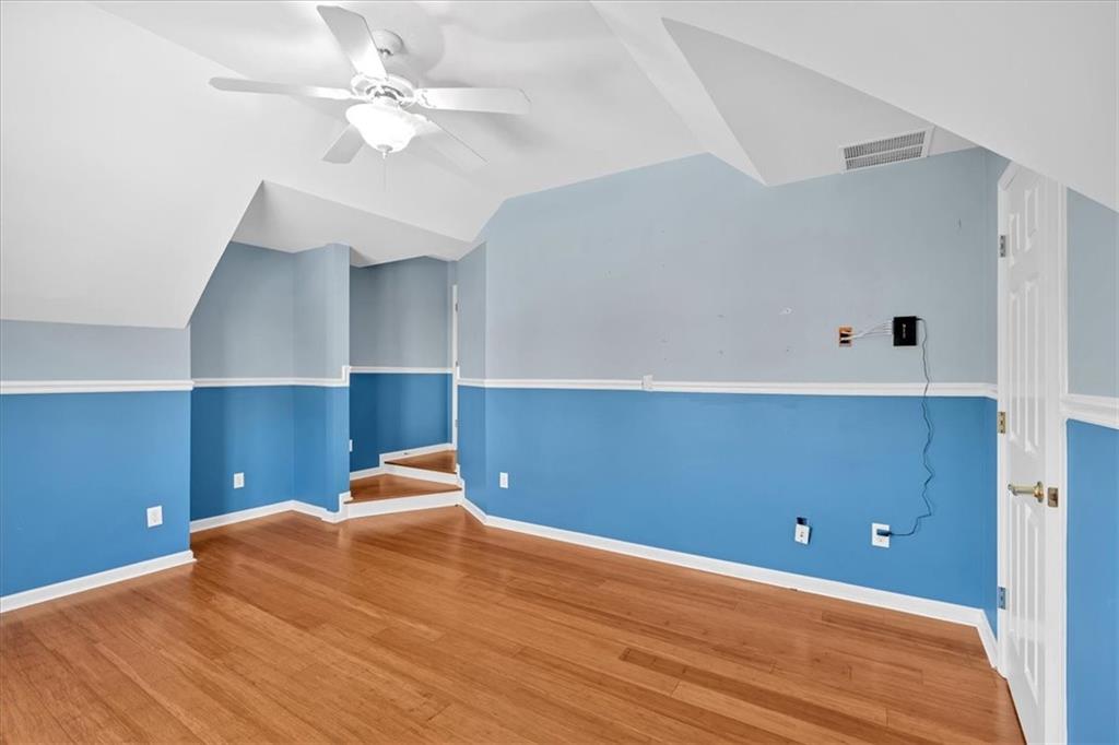 2445 Ridgelake Drive