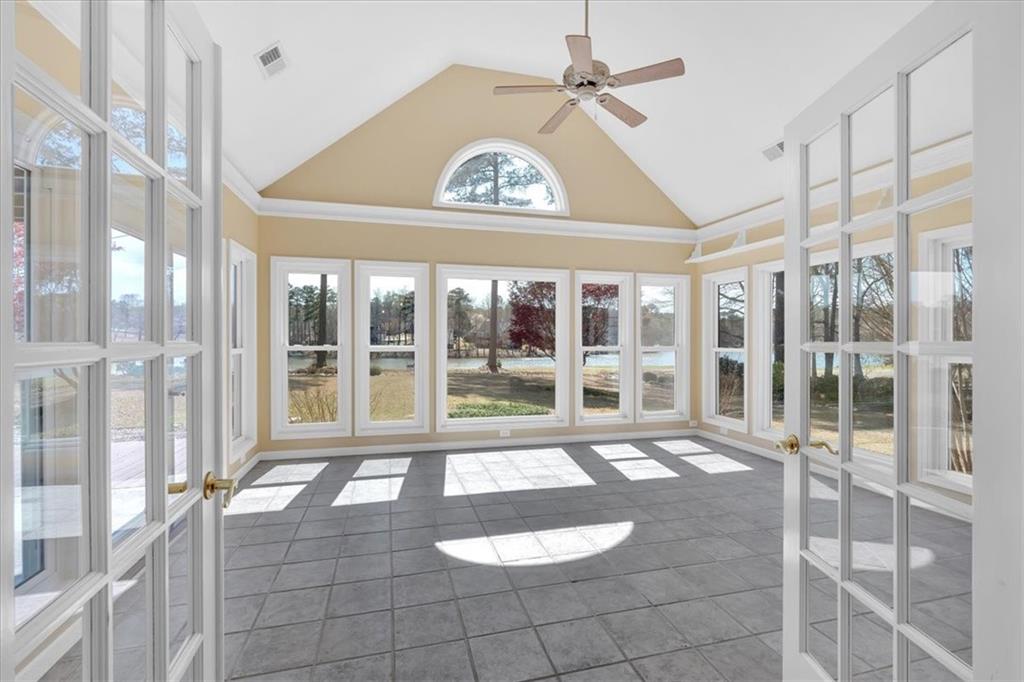 2445 Ridgelake Drive