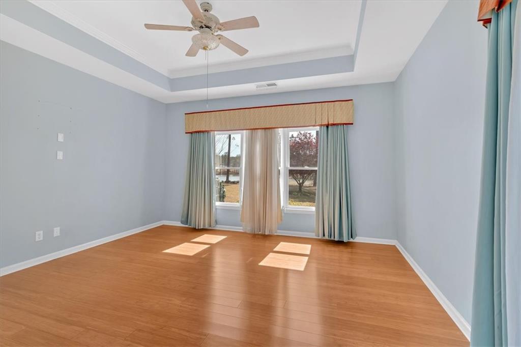 2445 Ridgelake Drive