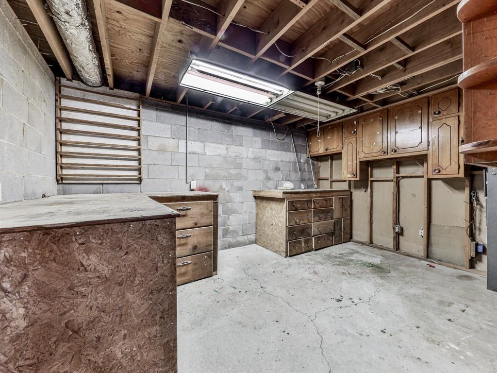 3784 Overlook Trail NW