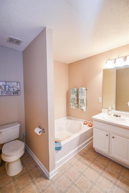 904 Magnolia Leaf Drive