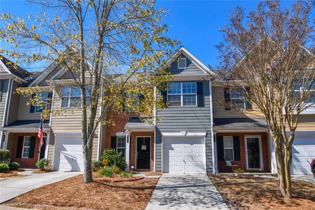 904 Magnolia Leaf Drive