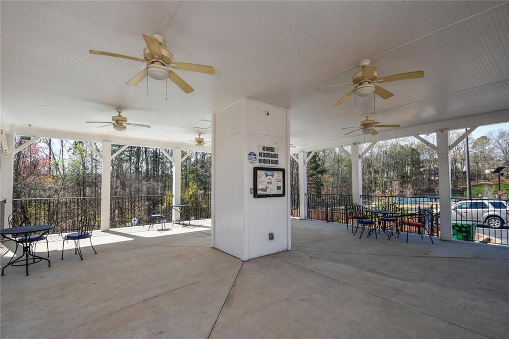 904 Magnolia Leaf Drive