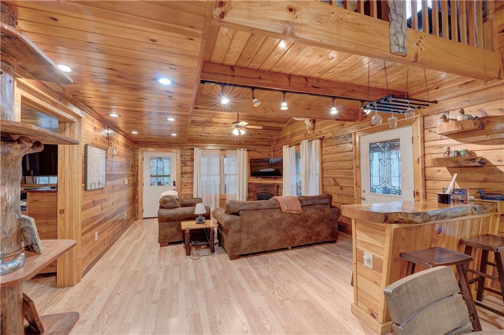 91 MOUNTAIN VIEW Drive