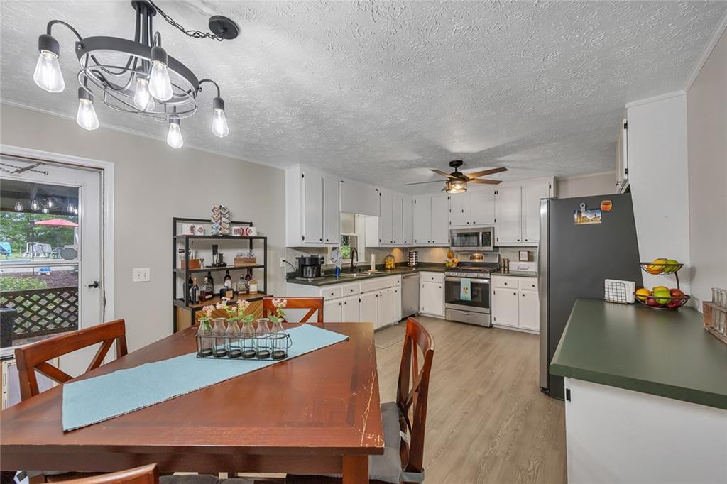 2994 Cathy Ann Court NW