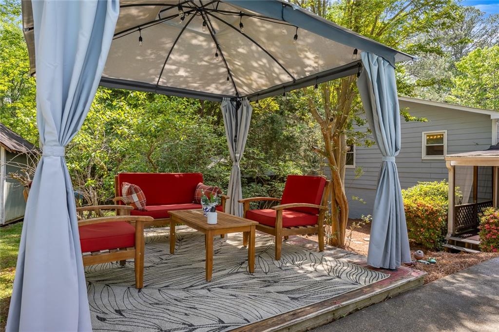 2994 Cathy Ann Court NW