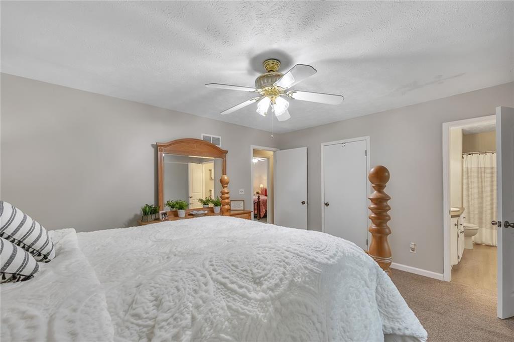 2994 Cathy Ann Court NW