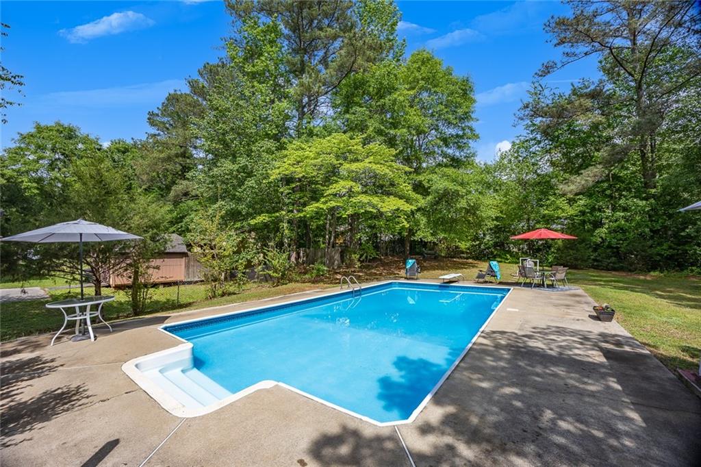 2994 Cathy Ann Court NW