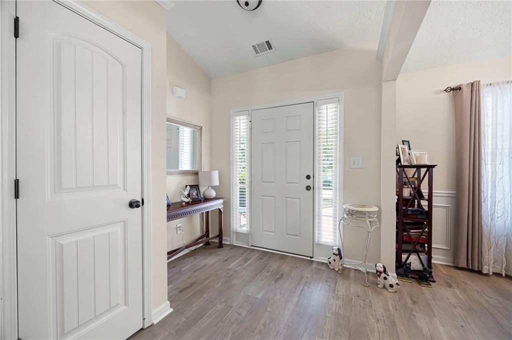 102 Autumn Brooke Trail