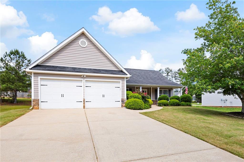 102 Autumn Brooke Trail