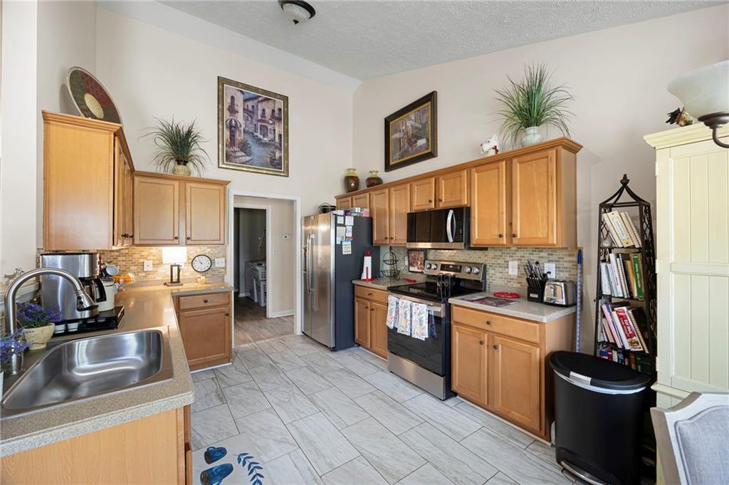 102 Autumn Brooke Trail