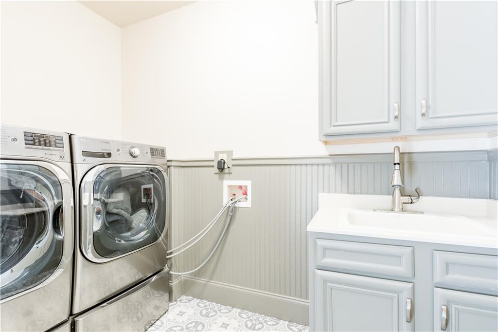 4090 Cooks Farm Drive NW