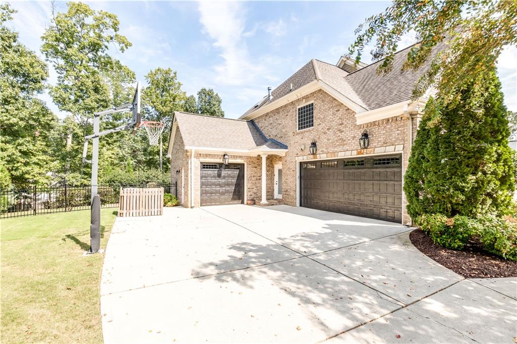 4090 Cooks Farm Drive NW