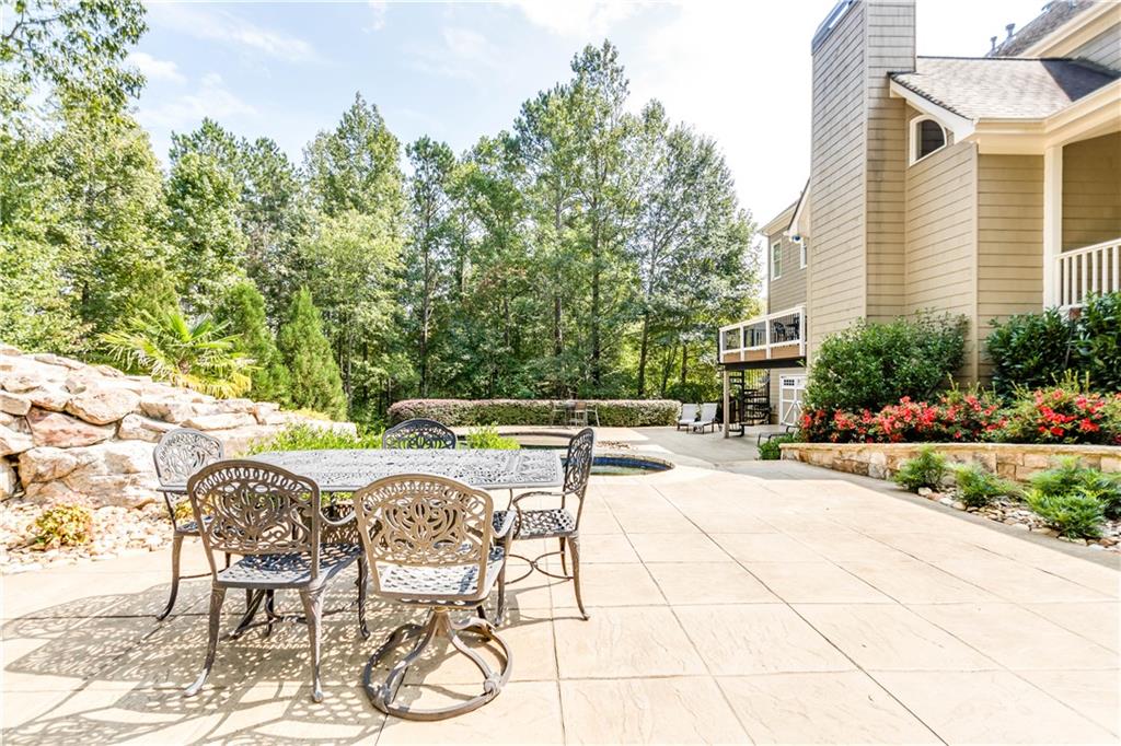 4090 Cooks Farm Drive NW