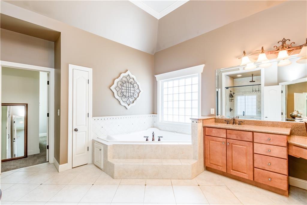 4090 Cooks Farm Drive NW