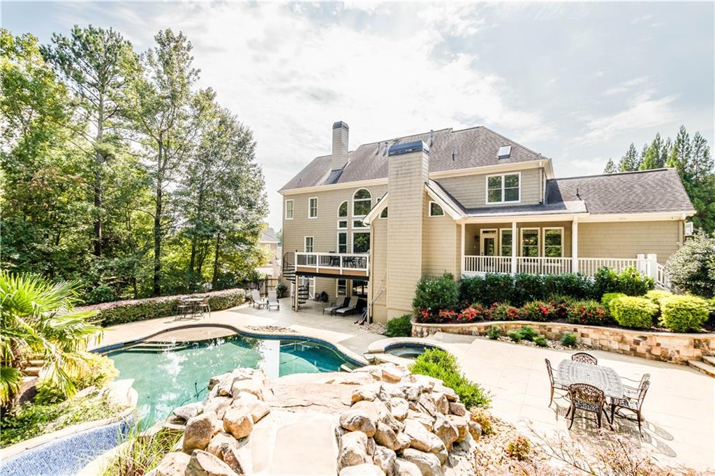 4090 Cooks Farm Drive NW