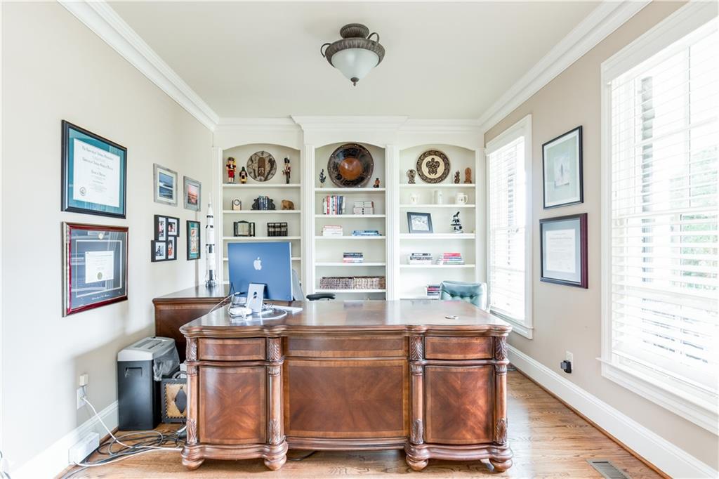 4090 Cooks Farm Drive NW