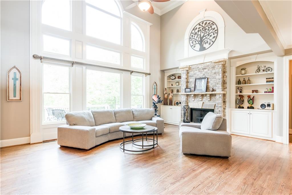 4090 Cooks Farm Drive NW