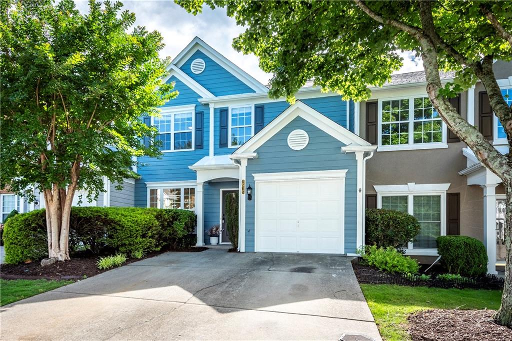 2915 Commonwealth Circle