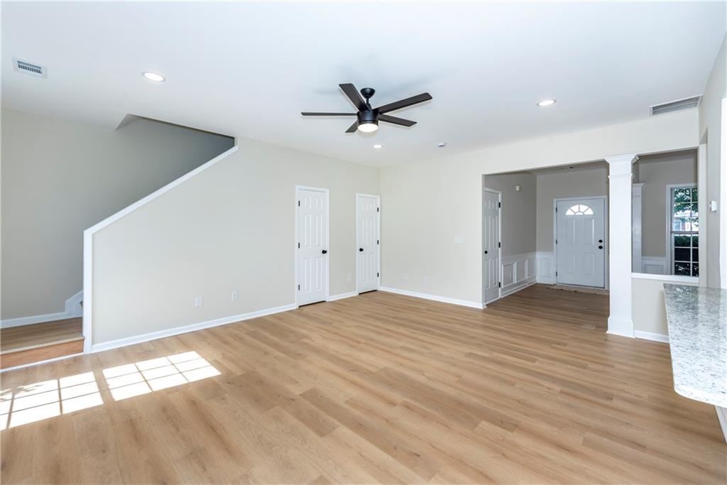 2915 Commonwealth Circle