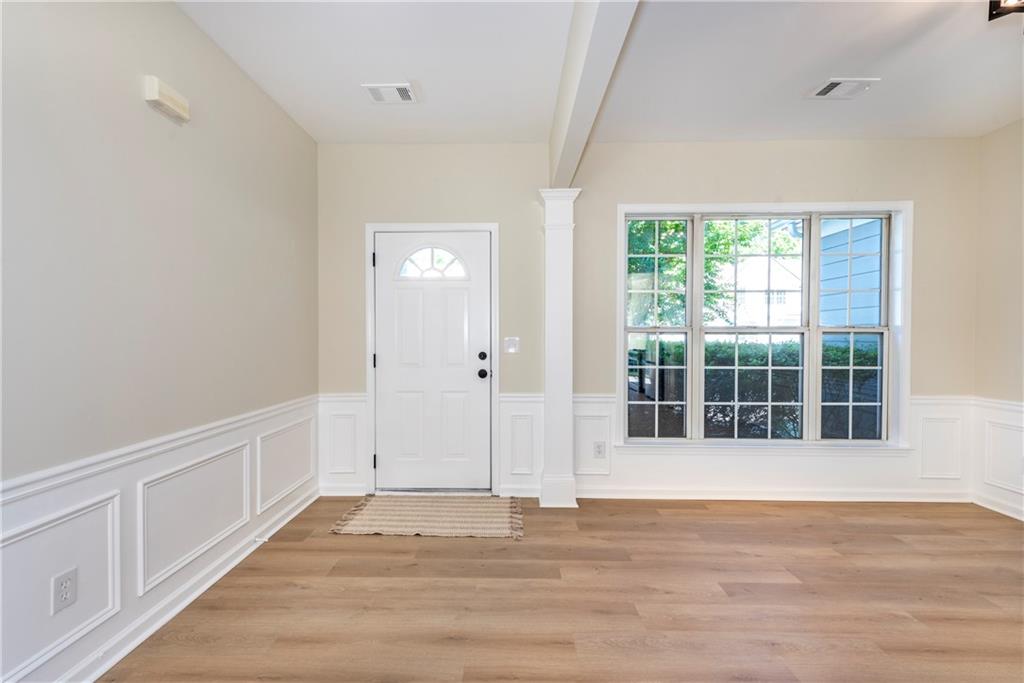 2915 Commonwealth Circle