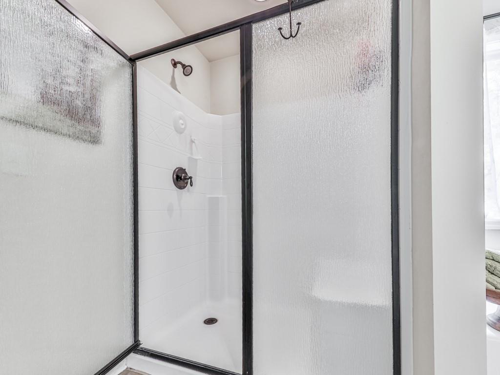 423 Livingston Point