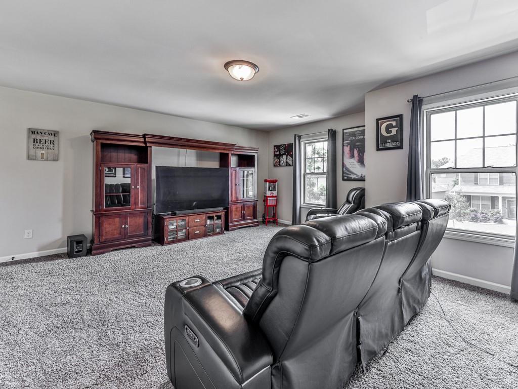 423 Livingston Point