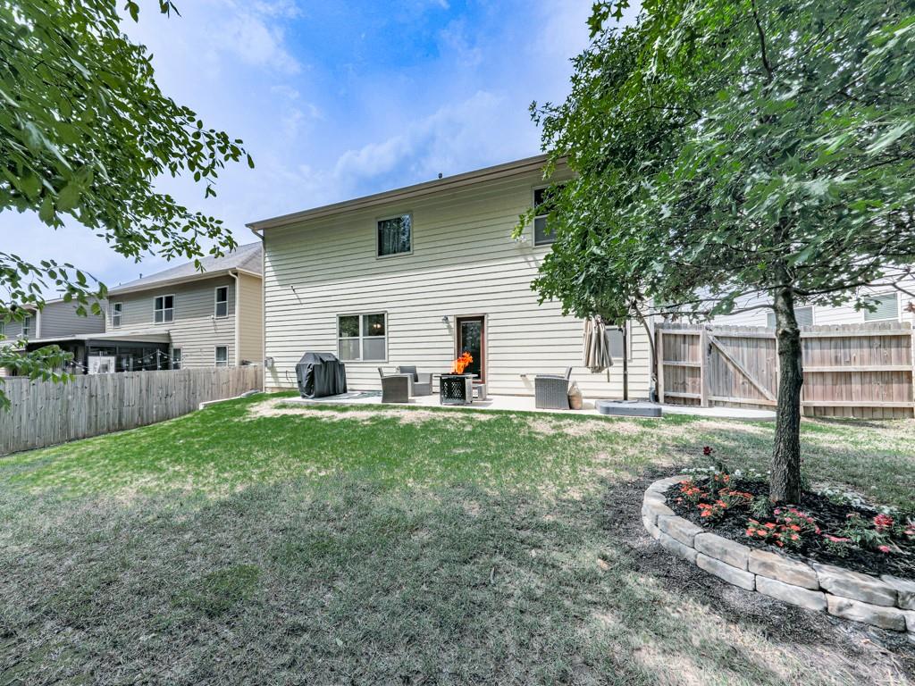 423 Livingston Point