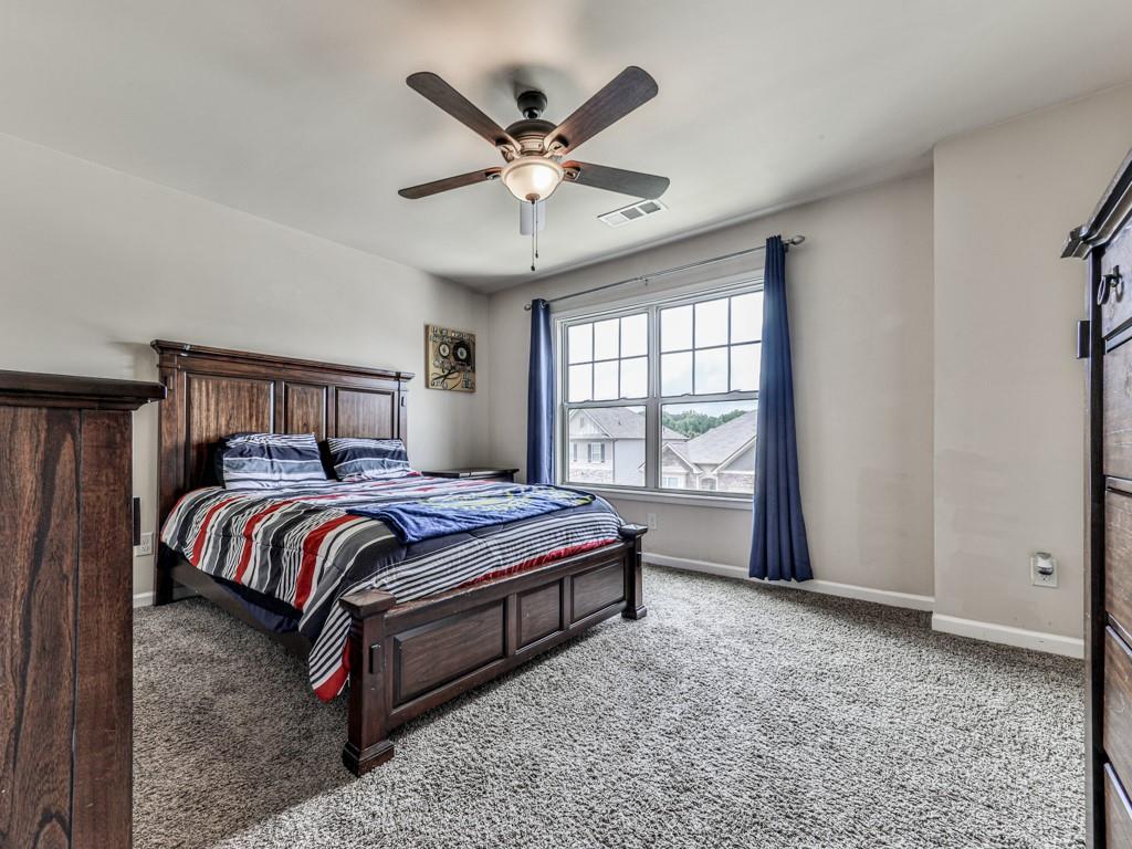 423 Livingston Point