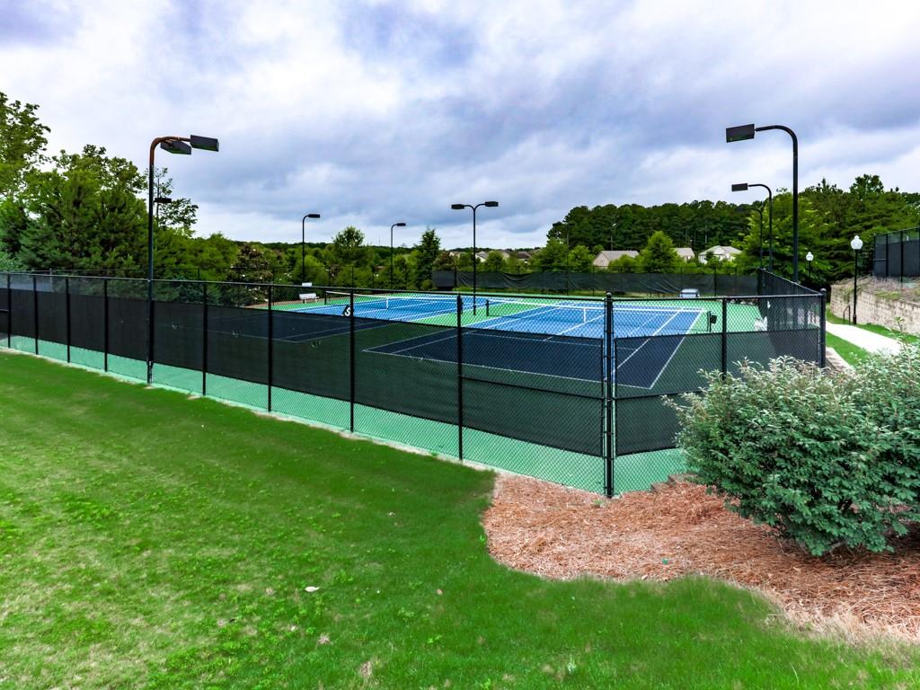 423 Livingston Point