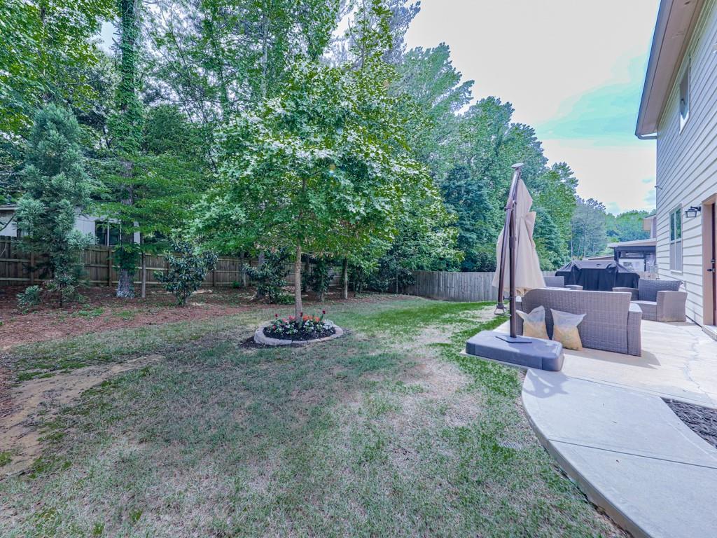 423 Livingston Point