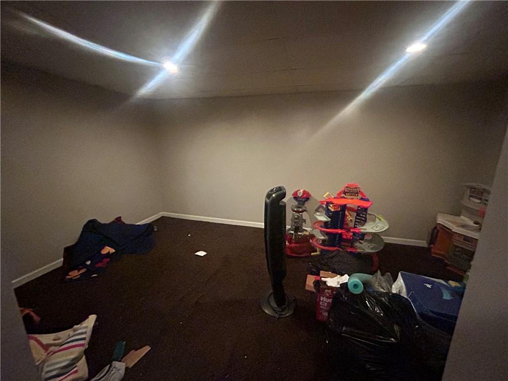 35 Bradford Drive SW