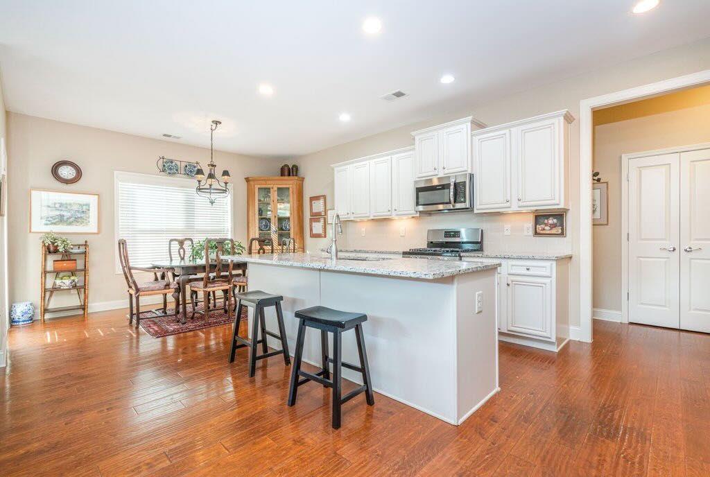 809 Palmetto Moon Road SW