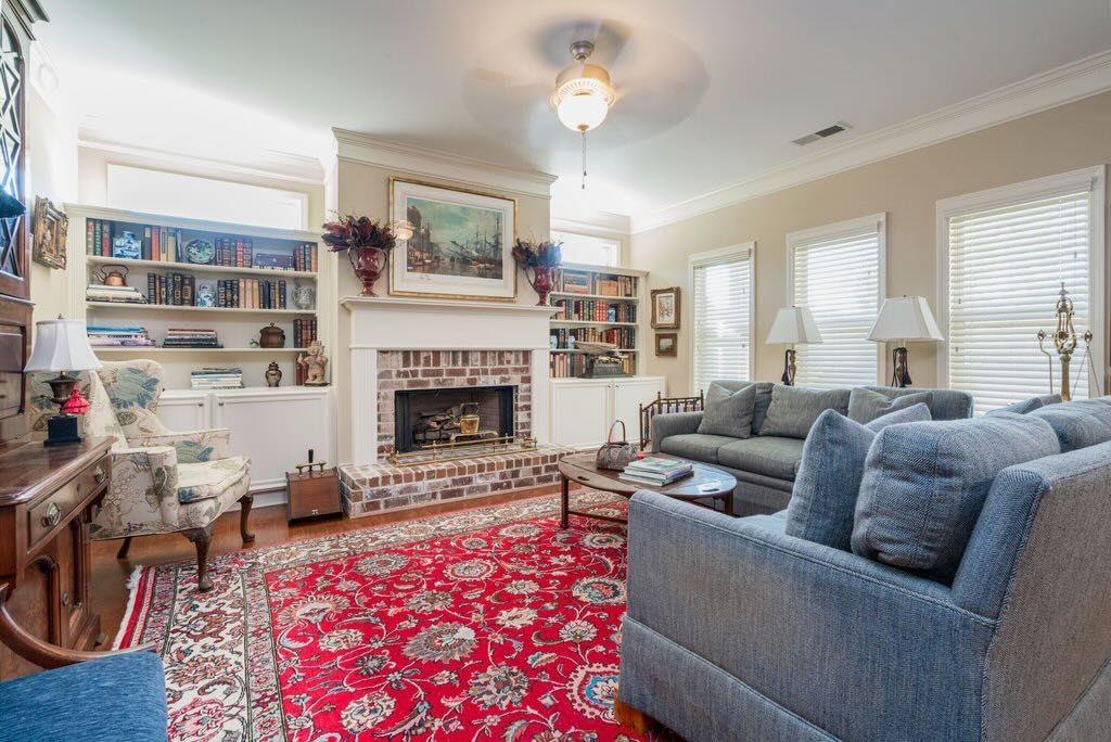 809 Palmetto Moon Road SW