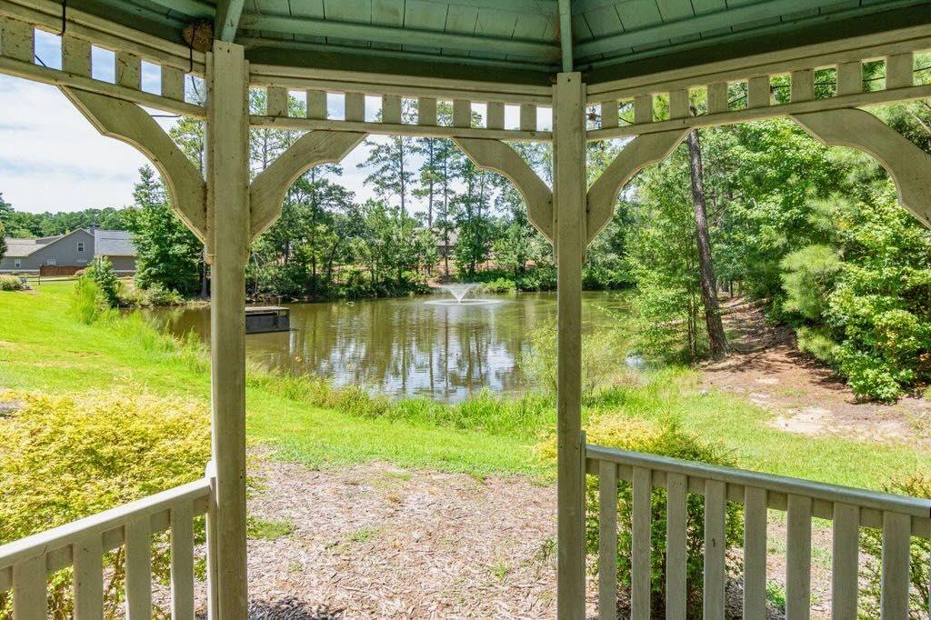 809 Palmetto Moon Road SW